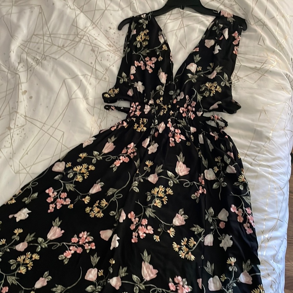 Floral long dress with leg slit
